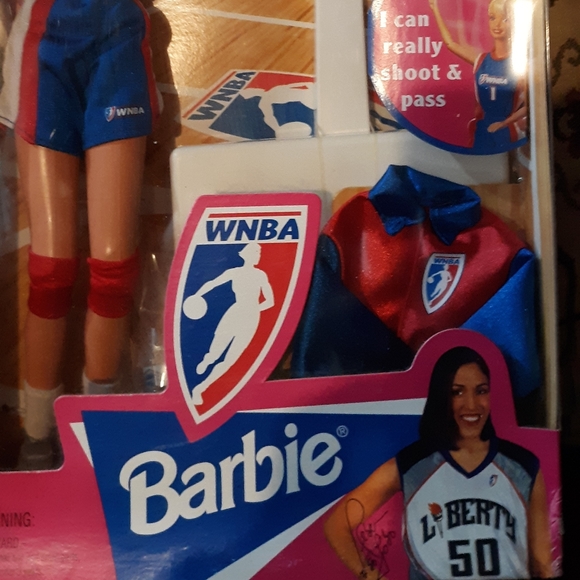 WNBA Barbie - Picture 5 of 9